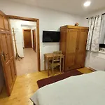 Apartment Renata Beloves
